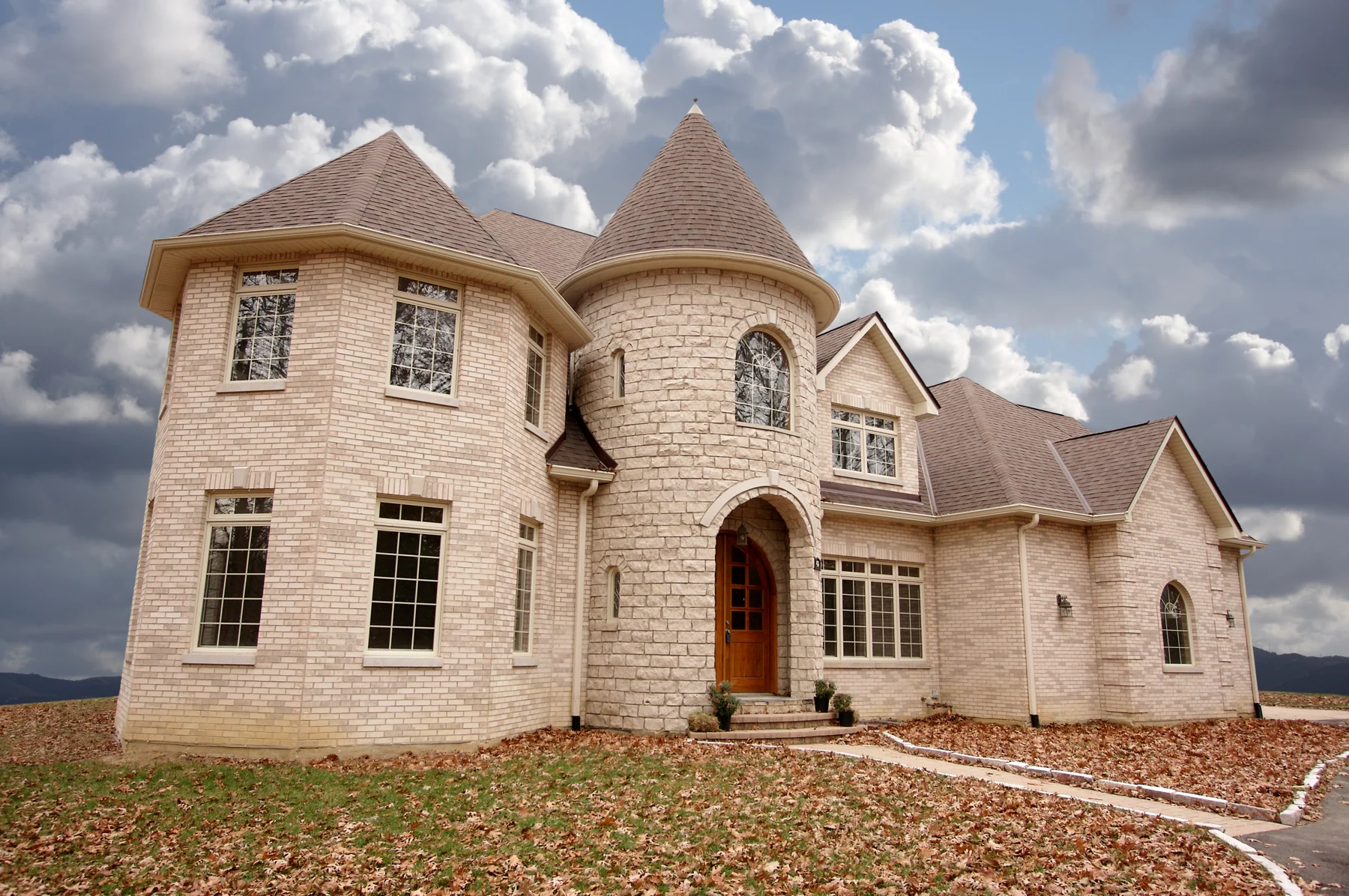 Distinctive stone residence prepared for a polished market presentation